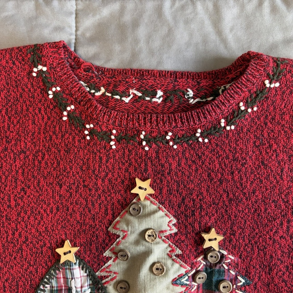VTG Women's S/M ? Christmas Sweater Button Embroidered Tree Buttons Y2K Cottage - Picture 4 of 10